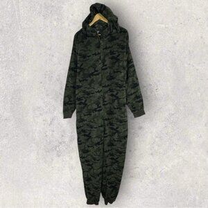 Mountain Ridge Camouflage Green Black Fleece Hooded One Piece Mens Size XL Cozy